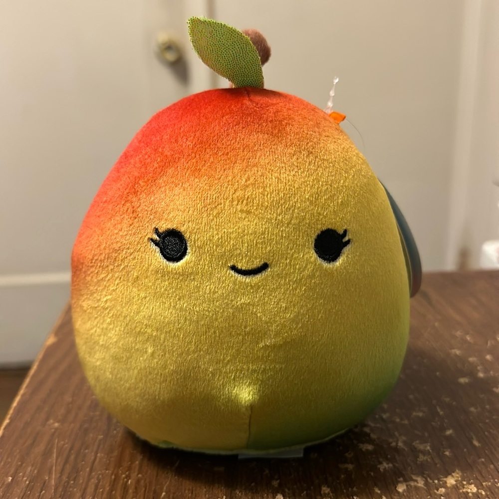 Squishmallow Ximena, Mango, New Plush